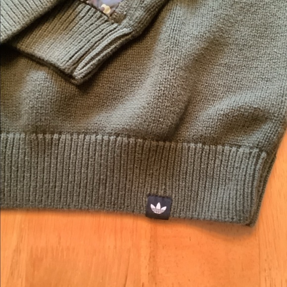 ADIDAS GREEN PULLOVER SWEATER GREEN WITH CAMO TRIM AND ELBO PATCH MEN’S M - Picture 9 of 9